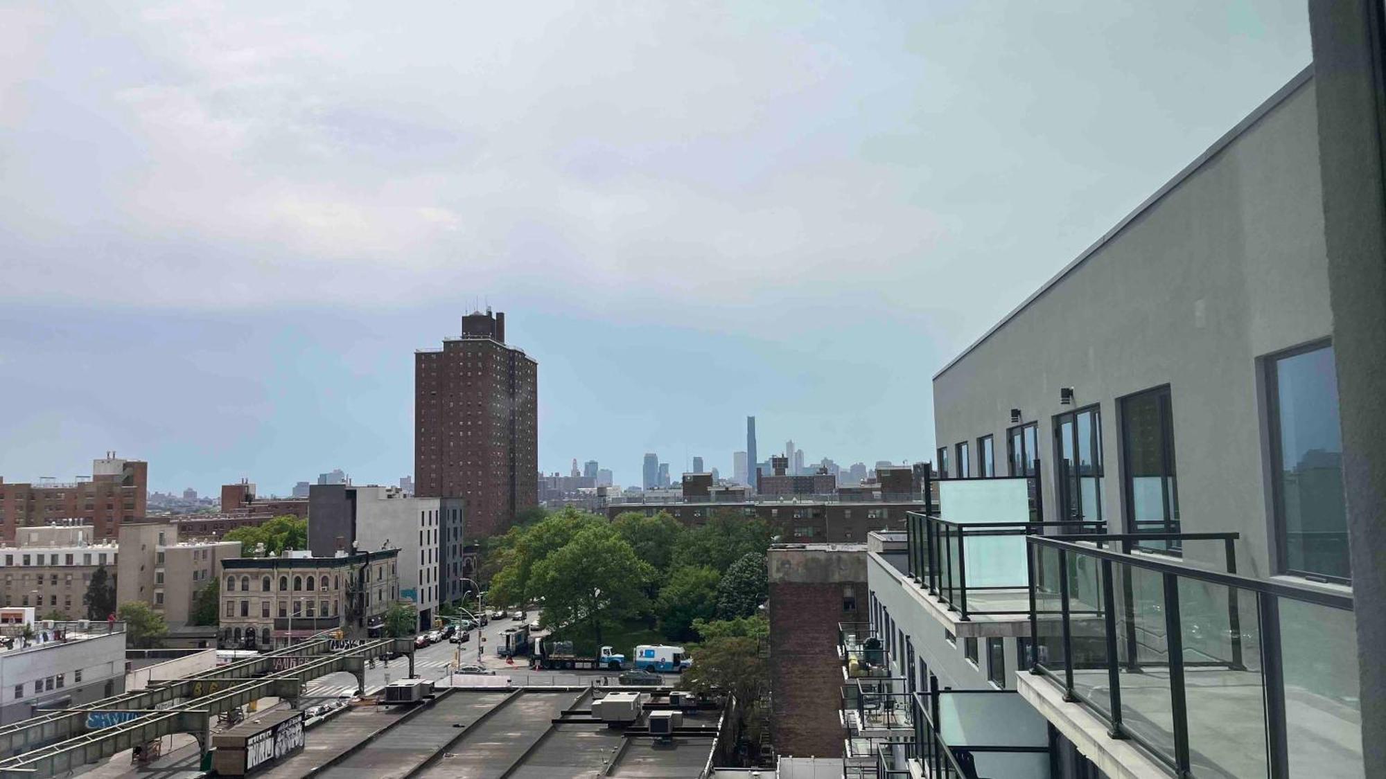 Near Manhattan Spacious Stunning New Modern Penthouse 3-bedroom New York